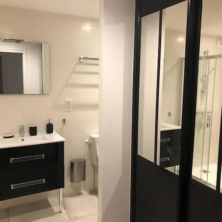 فيلة Les Palmiers. Charme, Et Massage En Vignoble Nantais *